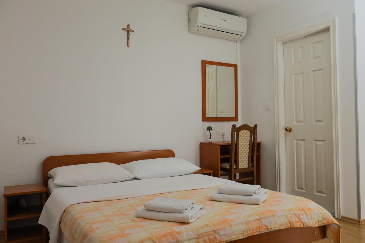 Pansion Milena Hotel Međugorje Eksteriør billede